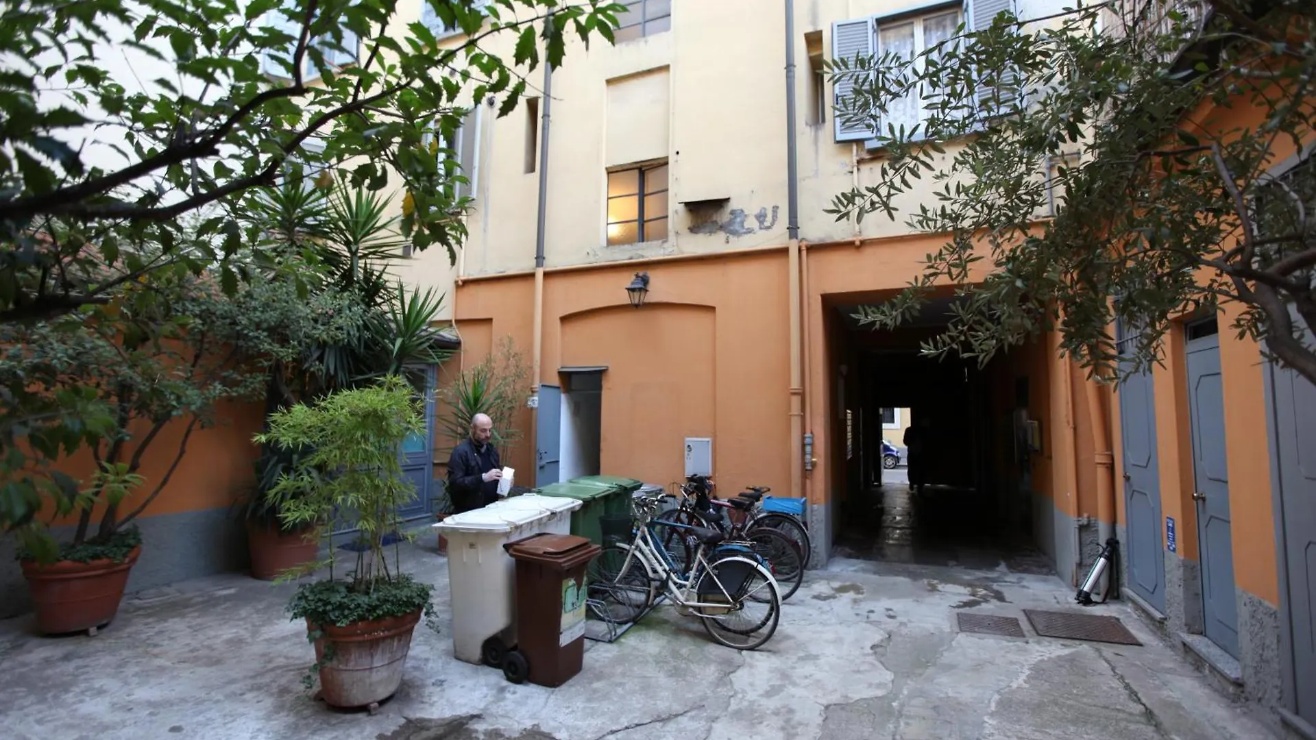 Amazing Apartment In City Center With Balcony Milan